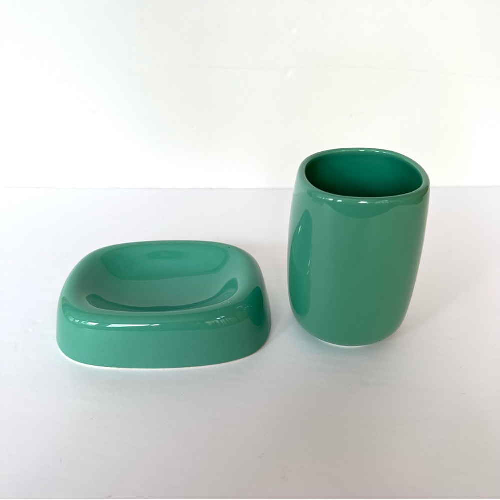 Vintage Bathroom Accessories Set 1980s